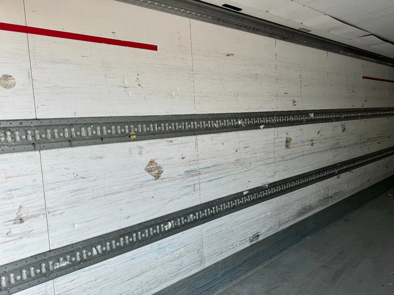 Polprikolica hladilnik Schmitz Cargobull Schmitz Cargobull PRICES FROM €6950 TO €8950,- 40 X CARRIER 1850 MT D/E SAF AXELS: slika 11