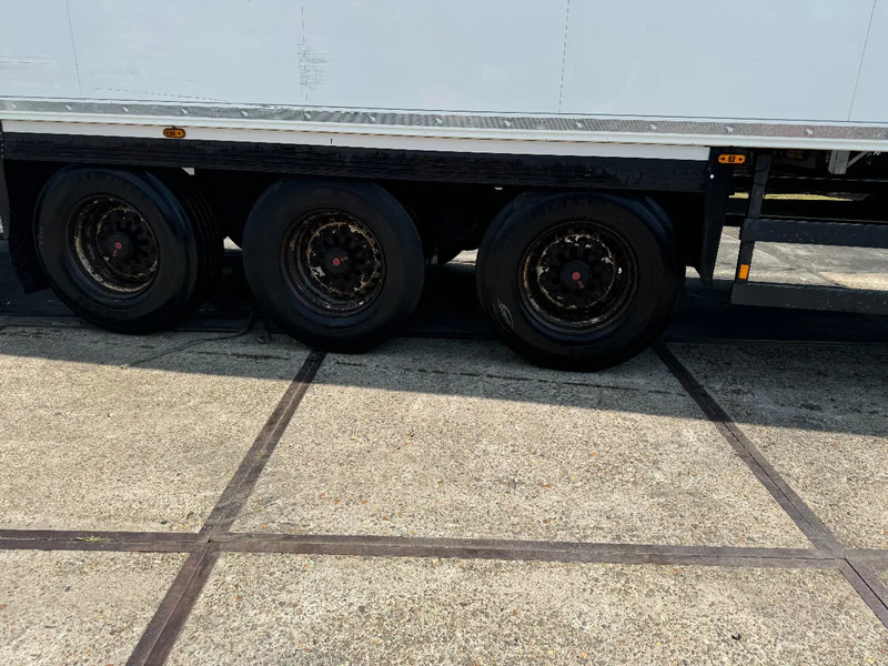 Polprikolica hladilnik Schmitz Cargobull Schmitz Cargobull PRICES FROM €6950 TO €8950,- 40 X CARRIER 1850 MT D/E SAF AXELS: slika 8