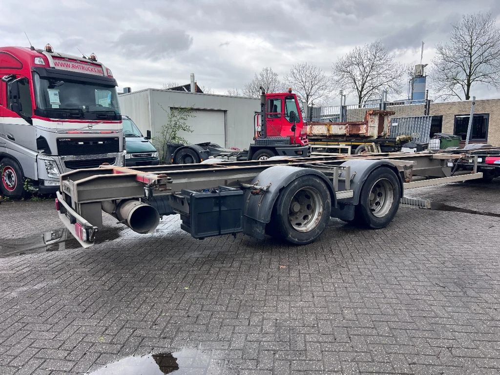 Sommer 2 AS - BDF CHASSIS - BPW AXLES - Kontejnerska prikolica/ Prikolica z zamenljivim tovoriščem: slika 4 Sommer 2 AS - BDF CHASSIS - BPW AXLES - Kontejnerska prikolica/ Prikolica z zamenljivim tovoriščem: slika 4