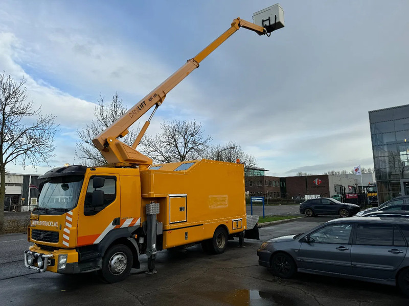 Volvo FL 240 4X2 DANILIFT WDT 180S ONLY 327.000 KM - Tovornjak: slika 1 Volvo FL 240 4X2 DANILIFT WDT 180S ONLY 327.000 KM - Tovornjak: slika 1