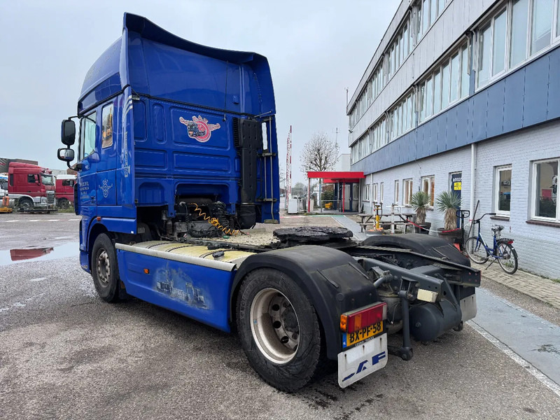 DAF XF 105.460 4X2 SKIRTS EURO 5 ONLY 770.446 KM HOLLAND TRUCK - Vlačilec: slika 3 DAF XF 105.460 4X2 SKIRTS EURO 5 ONLY 770.446 KM HOLLAND TRUCK - Vlačilec: slika 3