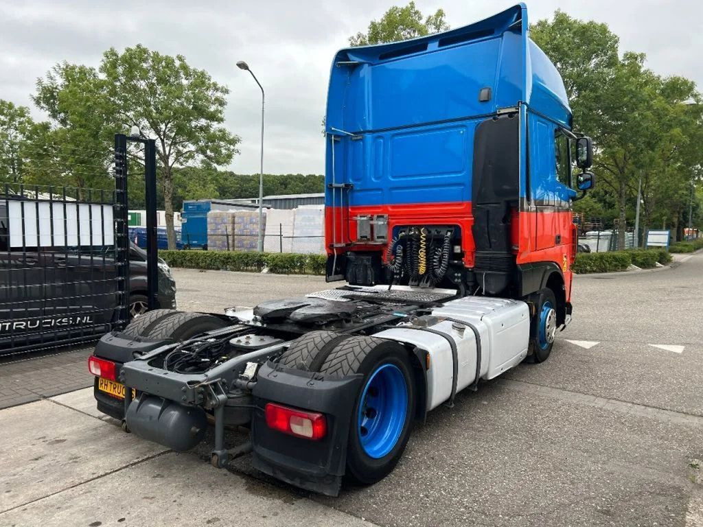 DAF XF 440 4X2 - EURO 6 - MEGA - Vlačilec: slika 4 DAF XF 440 4X2 - EURO 6 - MEGA - Vlačilec: slika 4