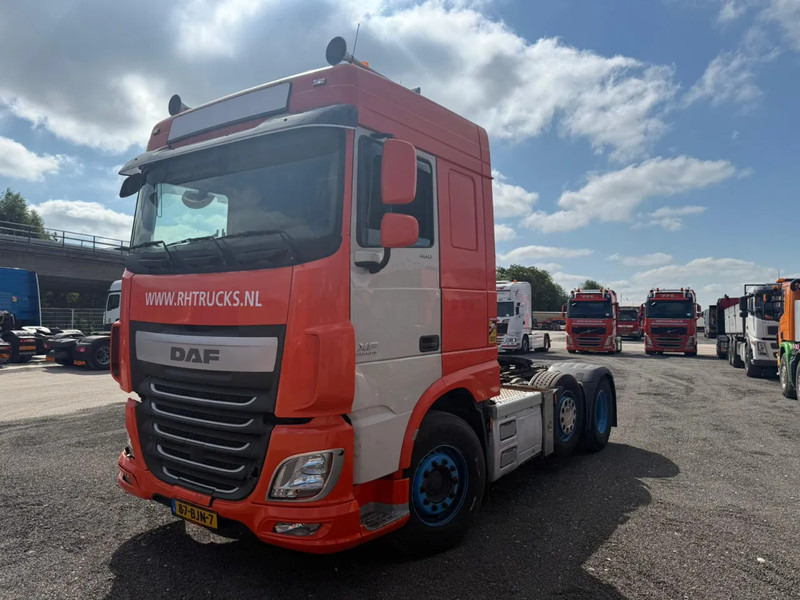 DAF XF 460 6X2 EURO 6 LIFTING AND STEERING AXLE - Vlačilec: slika 2 DAF XF 460 6X2 EURO 6 LIFTING AND STEERING AXLE - Vlačilec: slika 2