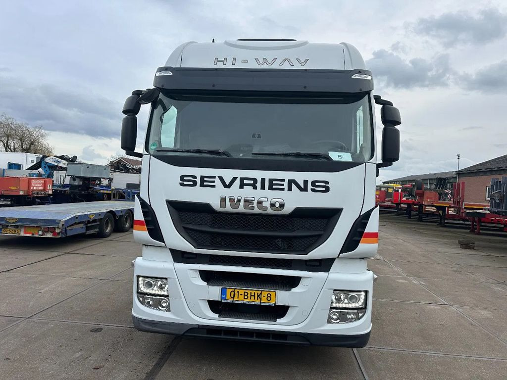 Iveco Stralis 460 EURO 6 , APK 20-05-2025 - Vlačilec: slika 3 Iveco Stralis 460 EURO 6 , APK 20-05-2025 - Vlačilec: slika 3