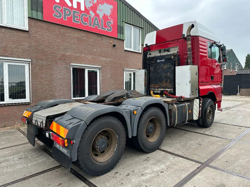 MAN TGA 33.530 6X4 MANUEL GEARBOX 70 TON - Vlačilec: slika 4 MAN TGA 33.530 6X4 MANUEL GEARBOX 70 TON - Vlačilec: slika 4