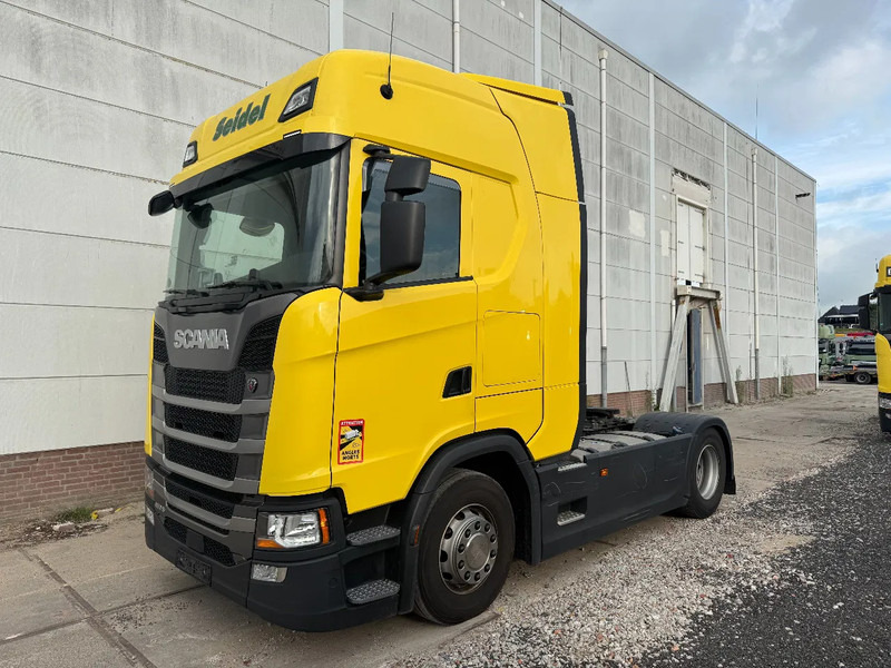 Scania S450 NGS 4X2 EURO 6 RETARDER SKIRTS SPOILERS 4 UNITS AVAILABLE - Vlačilec: slika 2 Scania S450 NGS 4X2 EURO 6 RETARDER SKIRTS SPOILERS 4 UNITS AVAILABLE - Vlačilec: slika 2