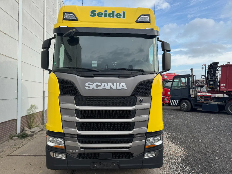 Scania S450 NGS 4X2 EURO 6 RETARDER SKIRTS SPOILERS 4 UNITS AVAILABLE - Vlačilec: slika 3 Scania S450 NGS 4X2 EURO 6 RETARDER SKIRTS SPOILERS 4 UNITS AVAILABLE - Vlačilec: slika 3