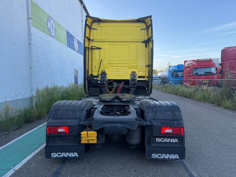 Scania S450 NGS 4X2 EURO 6 SKIRTS RETARDER DOUBLE TANK - Vlačilec: slika 4 Scania S450 NGS 4X2 EURO 6 SKIRTS RETARDER DOUBLE TANK - Vlačilec: slika 4