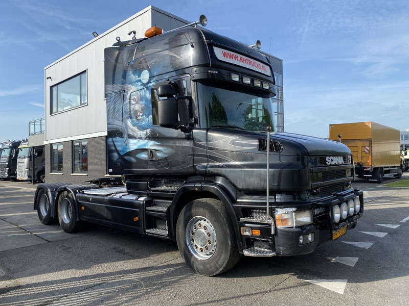 Scania T164-580 V8 6X2 + RETARDER + KIEPHYDRAULIEK - EURO 3 - MANUAL GEAR - Vlačilec: slika 1 Scania T164-580 V8 6X2 + RETARDER + KIEPHYDRAULIEK - EURO 3 - MANUAL GEAR - Vlačilec: slika 1