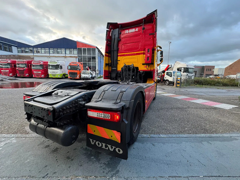 Volvo FH 460 4X2 EURO 6 SKIRTS VEB I PARK COOL TÜV 03-26 - Vlačilec: slika 5 Volvo FH 460 4X2 EURO 6 SKIRTS VEB I PARK COOL TÜV 03-26 - Vlačilec: slika 5