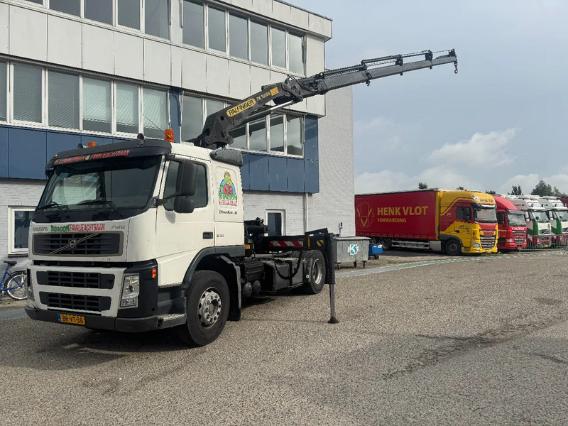 Volvo FM 340 4X2 EURO 3 PALFINGER PK16000 + REMOTE CONTROL - Vlačilec: slika 1 Volvo FM 340 4X2 EURO 3 PALFINGER PK16000 + REMOTE CONTROL - Vlačilec: slika 1