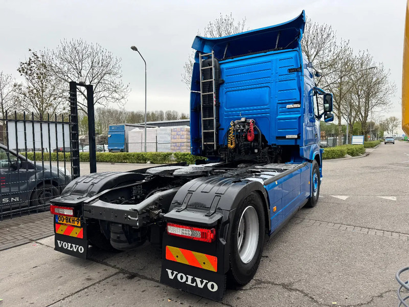 Volvo FM 370 4X2 EURO 6 SKIRTS TÜV TILL 10-2025 - Vlačilec: slika 4 Volvo FM 370 4X2 EURO 6 SKIRTS TÜV TILL 10-2025 - Vlačilec: slika 4