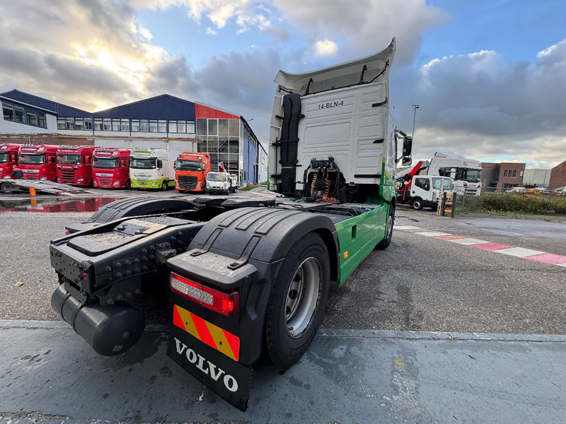 Volvo FM 420 4X2 EURO 6 SKIRTS AUTOMATIC - Vlačilec: slika 5 Volvo FM 420 4X2 EURO 6 SKIRTS AUTOMATIC - Vlačilec: slika 5