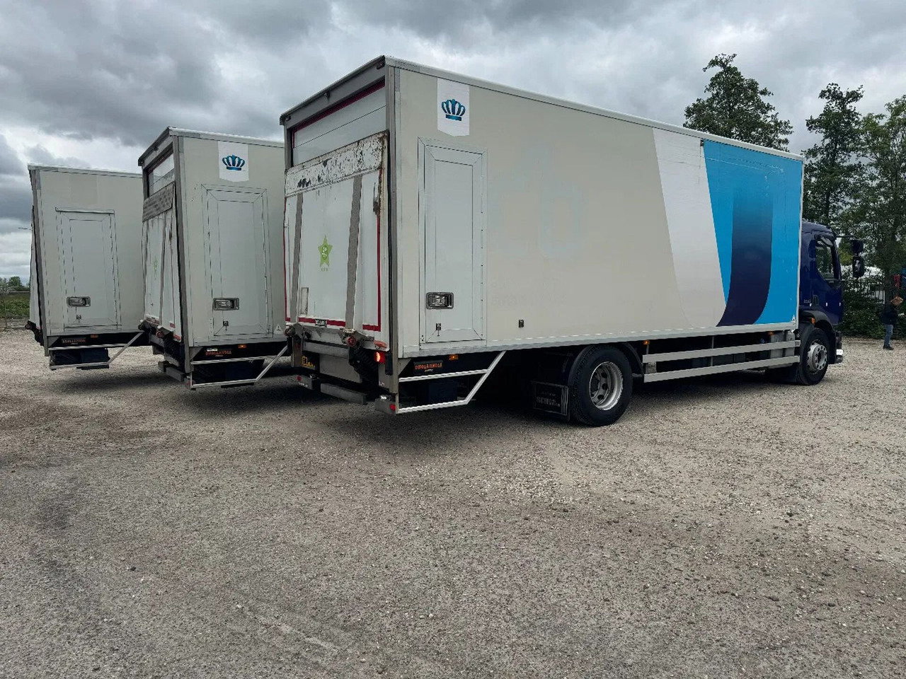 Volvo FL 250 4X2 EURO 6 CARGO LOCK + DHOLLANDIA LIFT T - Tovornjak zabojnik: slika 4 Volvo FL 250 4X2 EURO 6 CARGO LOCK + DHOLLANDIA LIFT T - Tovornjak zabojnik: slika 4