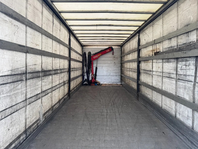 Volvo FL 250 4X2 EURO 6 + FASSI MICRO M25A.12 - Tovornjak s ponjavo, Tovornjak z dvigalom: slika 5 Volvo FL 250 4X2 EURO 6 + FASSI MICRO M25A.12 - Tovornjak s ponjavo, Tovornjak z dvigalom: slika 5