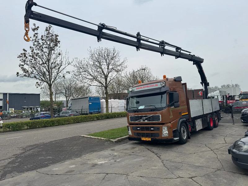 Volvo FM 500 6X2 EURO 5 HIAB 211 EP5 + REMOTE CONTROL - Tovornjak s kesonom, Tovornjak z dvigalom: slika 1 Volvo FM 500 6X2 EURO 5 HIAB 211 EP5 + REMOTE CONTROL - Tovornjak s kesonom, Tovornjak z dvigalom: slika 1