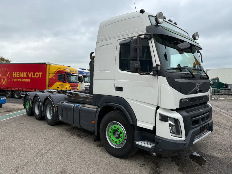 Volvo FMX 500 8x4 HOOKLIFT HIAB XR22SL61, LAST AXLE STEERING - Kotalni prekucni tovornjak: slika 3 Volvo FMX 500 8x4 HOOKLIFT HIAB XR22SL61, LAST AXLE STEERING - Kotalni prekucni tovornjak: slika 3