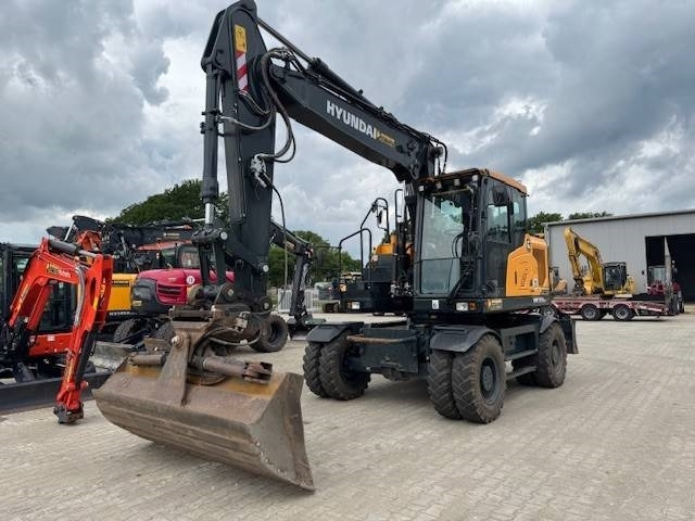 HYUNDAI HW170 ACR - Bager na kolesih: slika 1 HYUNDAI HW170 ACR - Bager na kolesih: slika 1
