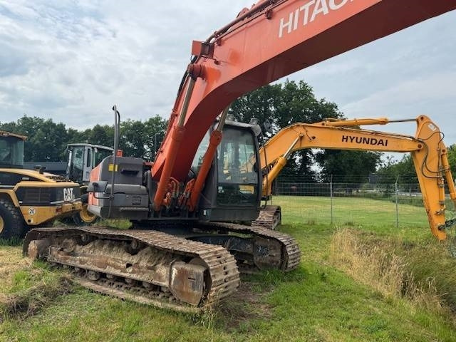 Hitachi ZX 210 LC - Bager goseničar: slika 3 Hitachi ZX 210 LC - Bager goseničar: slika 3