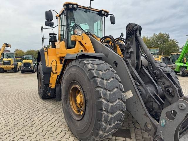 Volvo L 180 H - Kolesni nakladalec: slika 1 Volvo L 180 H - Kolesni nakladalec: slika 1