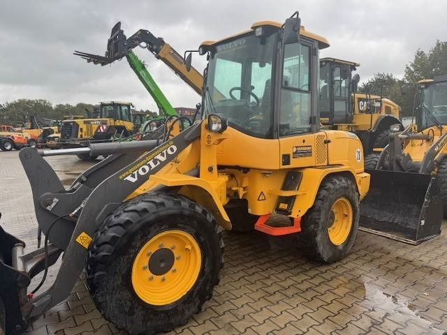 Volvo L 30 G - Kolesni nakladalec: slika 5 Volvo L 30 G - Kolesni nakladalec: slika 5