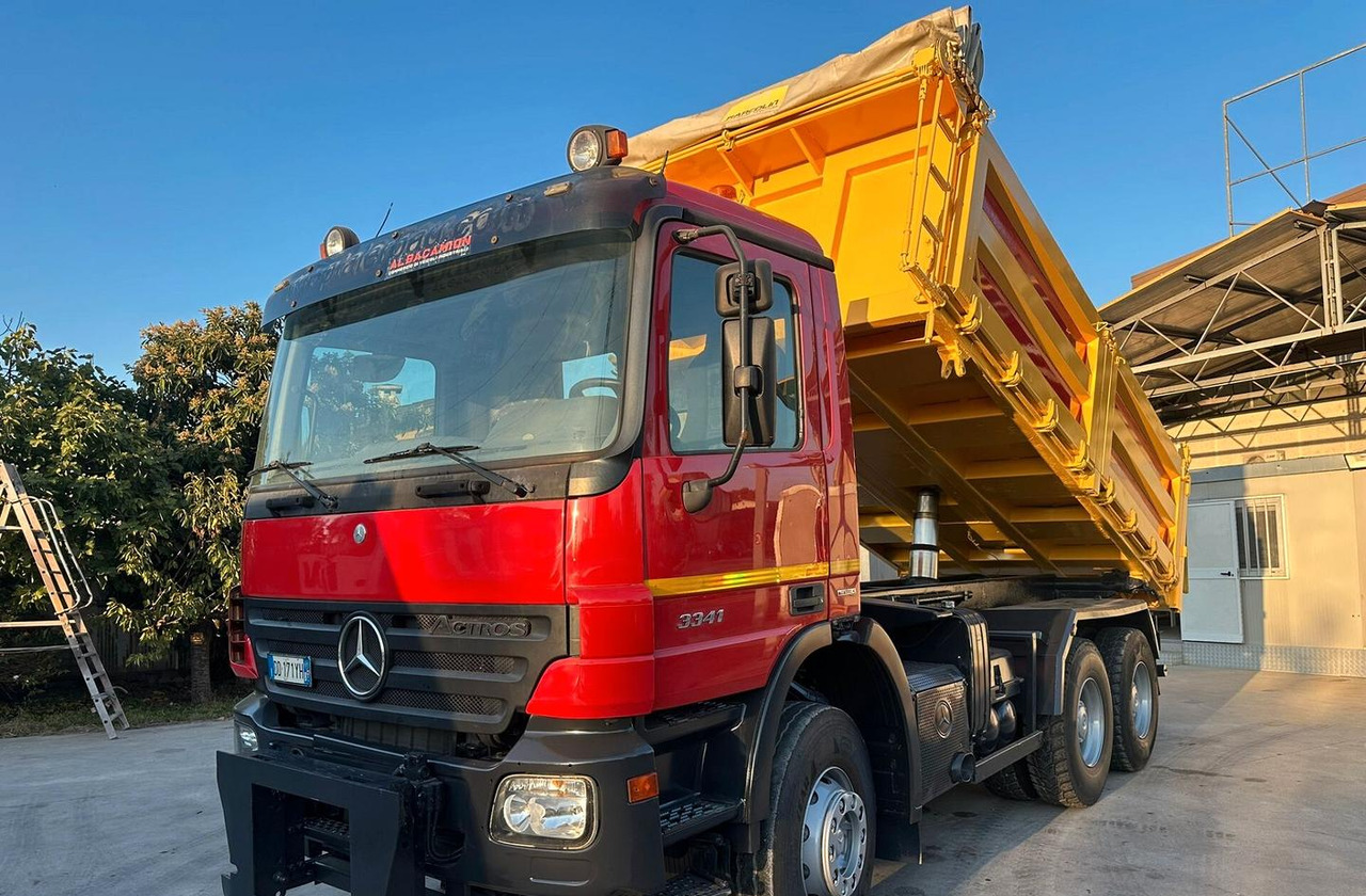 Mercedes 3 assi ribaltabile euro 5 - Tovornjak prekucnik: slika 2 Mercedes 3 assi ribaltabile euro 5 - Tovornjak prekucnik: slika 2