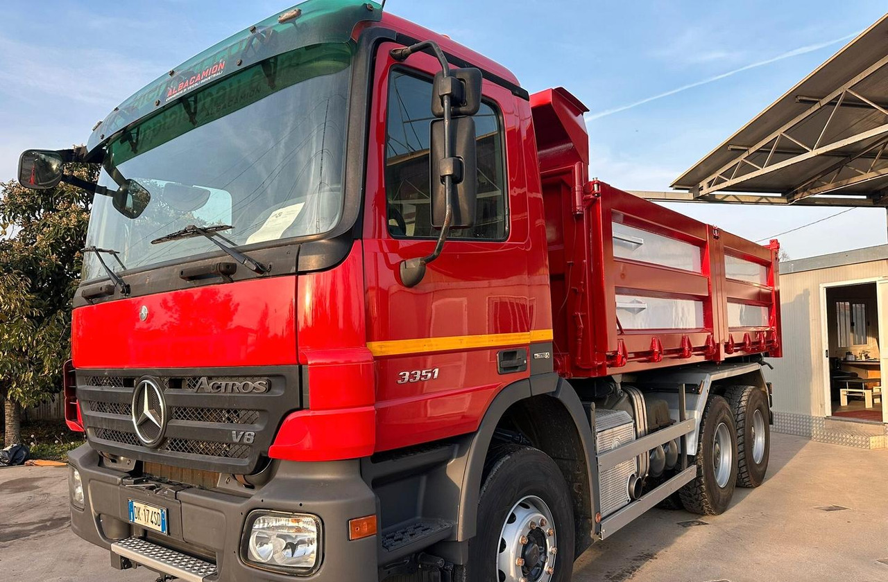 Mercedes Actros 3 assi 33 51 euro 5 - Tovornjak s kesonom: slika 3 Mercedes Actros 3 assi 33 51 euro 5 - Tovornjak s kesonom: slika 3