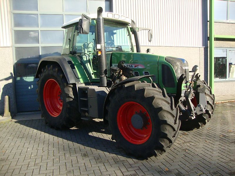Fendt Fendt 714 Vario TMS - Traktor: slika 1 Fendt Fendt 714 Vario TMS - Traktor: slika 1