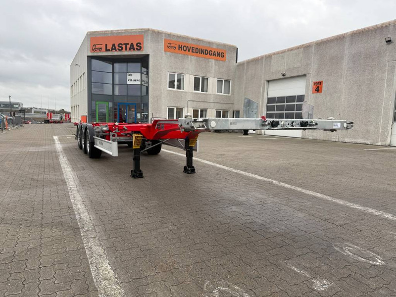 KEL-BERG Container chassis / Container-Fahrgestell / Contai - Kontejnerska polprikolica/ Polprikolica z zamenljivim tovoriščem: slika 1 KEL-BERG Container chassis / Container-Fahrgestell / Contai - Kontejnerska polprikolica/ Polprikolica z zamenljivim tovoriščem: slika 1