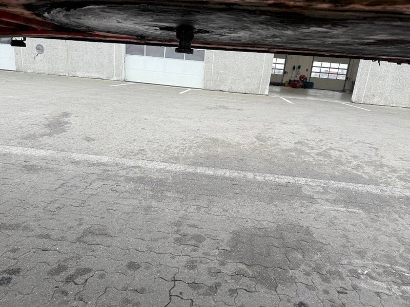 KEL-BERG Flatbed / Flachbettauflieger / Ladtrailer - Polprikolica s kesonom: slika 2 KEL-BERG Flatbed / Flachbettauflieger / Ladtrailer - Polprikolica s kesonom: slika 2