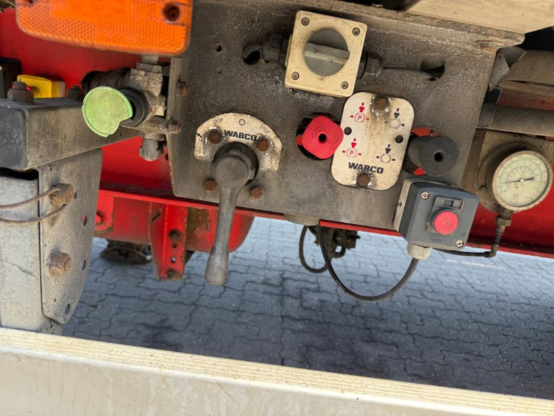 Tovorna pohodna polprikolica MTDK Walkingfloor / Schubbodenauflieger: slika 16 Tovorna pohodna polprikolica MTDK Walkingfloor / Schubbodenauflieger: slika 16