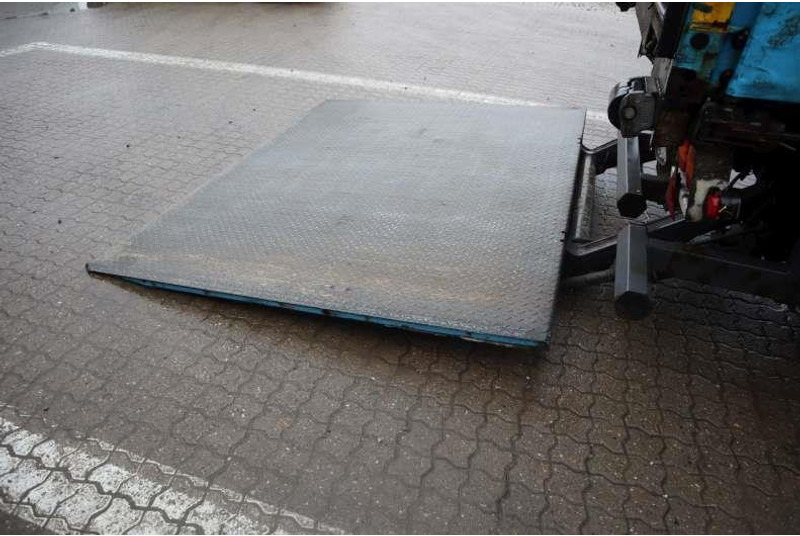 Polprikolica KEL-BERG 34 pl. Curtainsider/Planenauflieger/Gardintrailer: slika 9