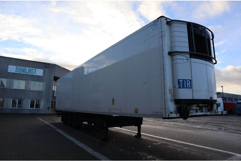 Schmitz Cargobull 3 aks køletrailer - Polprikolica hladilnik: slika 2 Schmitz Cargobull 3 aks køletrailer - Polprikolica hladilnik: slika 2