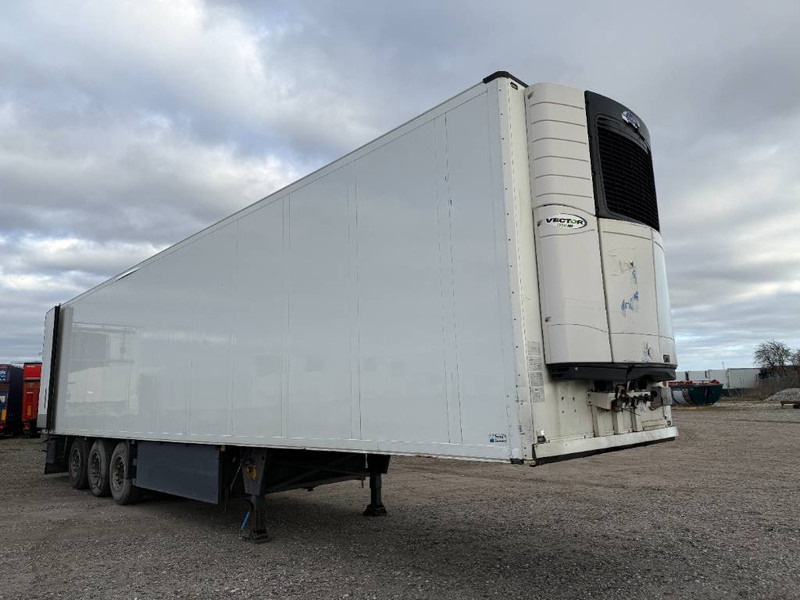 Schmitz Cargobull 3-axle 66pl. Vector1950MT Multitemp/Doppelkammer - Polprikolica hladilnik: slika 2 Schmitz Cargobull 3-axle 66pl. Vector1950MT Multitemp/Doppelkammer - Polprikolica hladilnik: slika 2
