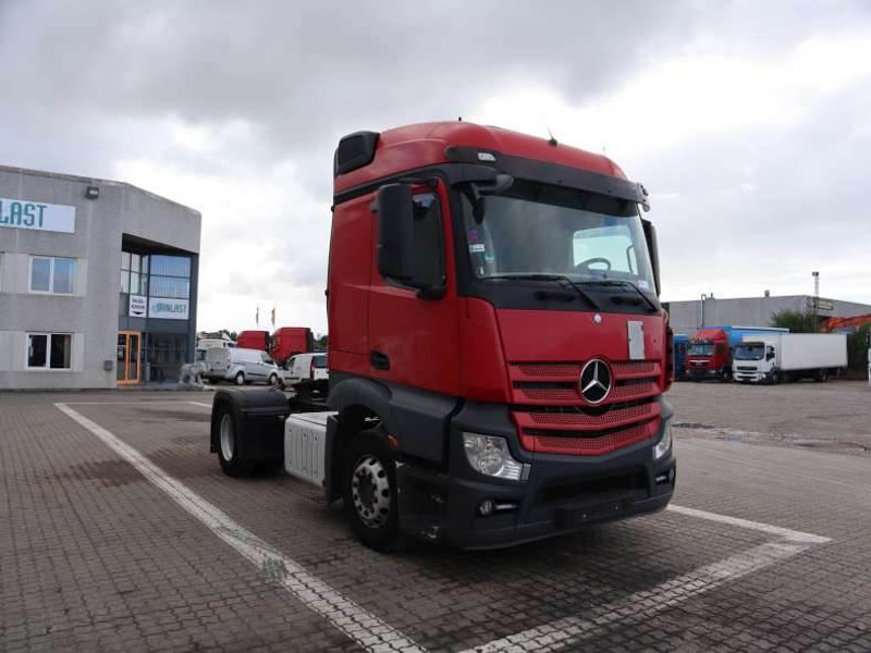 Mercedes-Benz Actros 1843 Tractor/Sattelzugmaschine/Trækker - Vlačilec: slika 2 Mercedes-Benz Actros 1843 Tractor/Sattelzugmaschine/Trækker - Vlačilec: slika 2