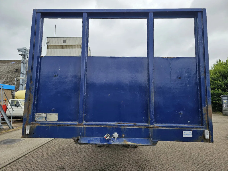 DECKERS DECKERS - Polprikolica s kesonom: slika 2 DECKERS DECKERS - Polprikolica s kesonom: slika 2