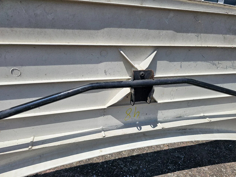 MAN Dak spoiler 81.62910-0131 - Aerodinamika/ Spojler za Tovornjak: slika 4 MAN Dak spoiler 81.62910-0131 - Aerodinamika/ Spojler za Tovornjak: slika 4