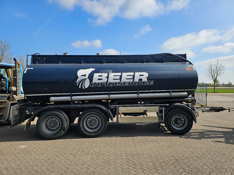 Magyar EA2 - Polprikolica cisterna: slika 5 Magyar EA2 - Polprikolica cisterna: slika 5