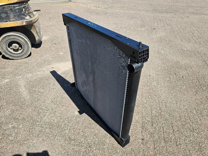 Nissens Scania 10570465 - Cooling Radiator- 64069A - Hladilnik motorja: slika 4 Nissens Scania 10570465 - Cooling Radiator- 64069A - Hladilnik motorja: slika 4