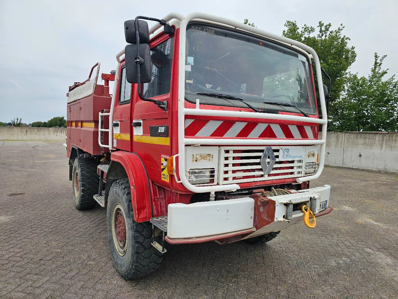 Renault M210 4x4 - Arbois 3500L - Gasilsko vozilo: slika 3 Renault M210 4x4 - Arbois 3500L - Gasilsko vozilo: slika 3