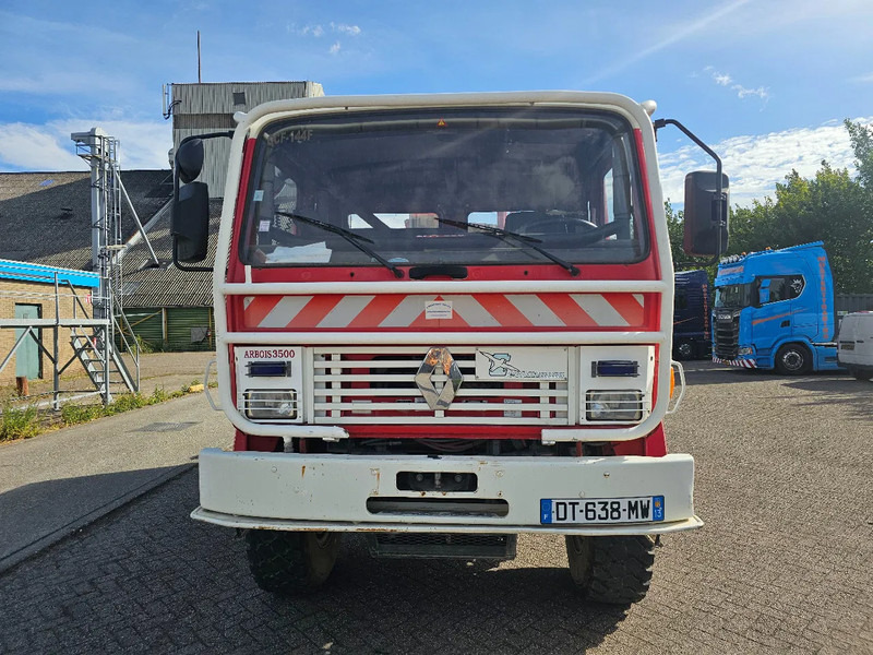 Renault Midliner 210 40BCA230 - Gasilsko vozilo: slika 2 Renault Midliner 210 40BCA230 - Gasilsko vozilo: slika 2