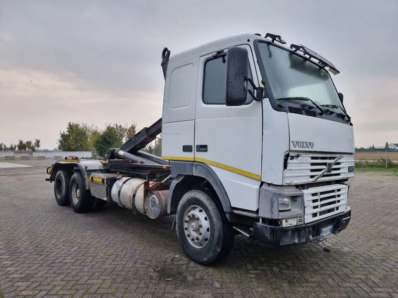 Volvo FH 12.420 6x4 - Manual Gear - STEEL/STEEL - Big Axles - PTO - Tovornjak prekucnik: slika 4 Volvo FH 12.420 6x4 - Manual Gear - STEEL/STEEL - Big Axles - PTO - Tovornjak prekucnik: slika 4
