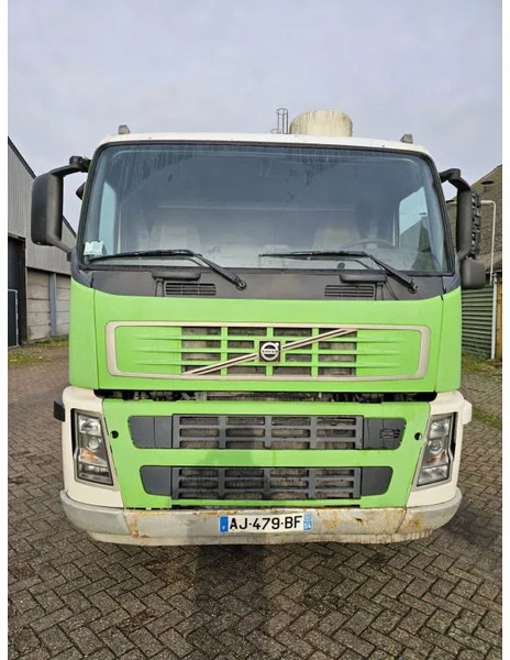 Volvo FM 12.480 FM8446B - 8x4 - Manual Gear - Tovornjak s kesonom: slika 2 Volvo FM 12.480 FM8446B - 8x4 - Manual Gear - Tovornjak s kesonom: slika 2