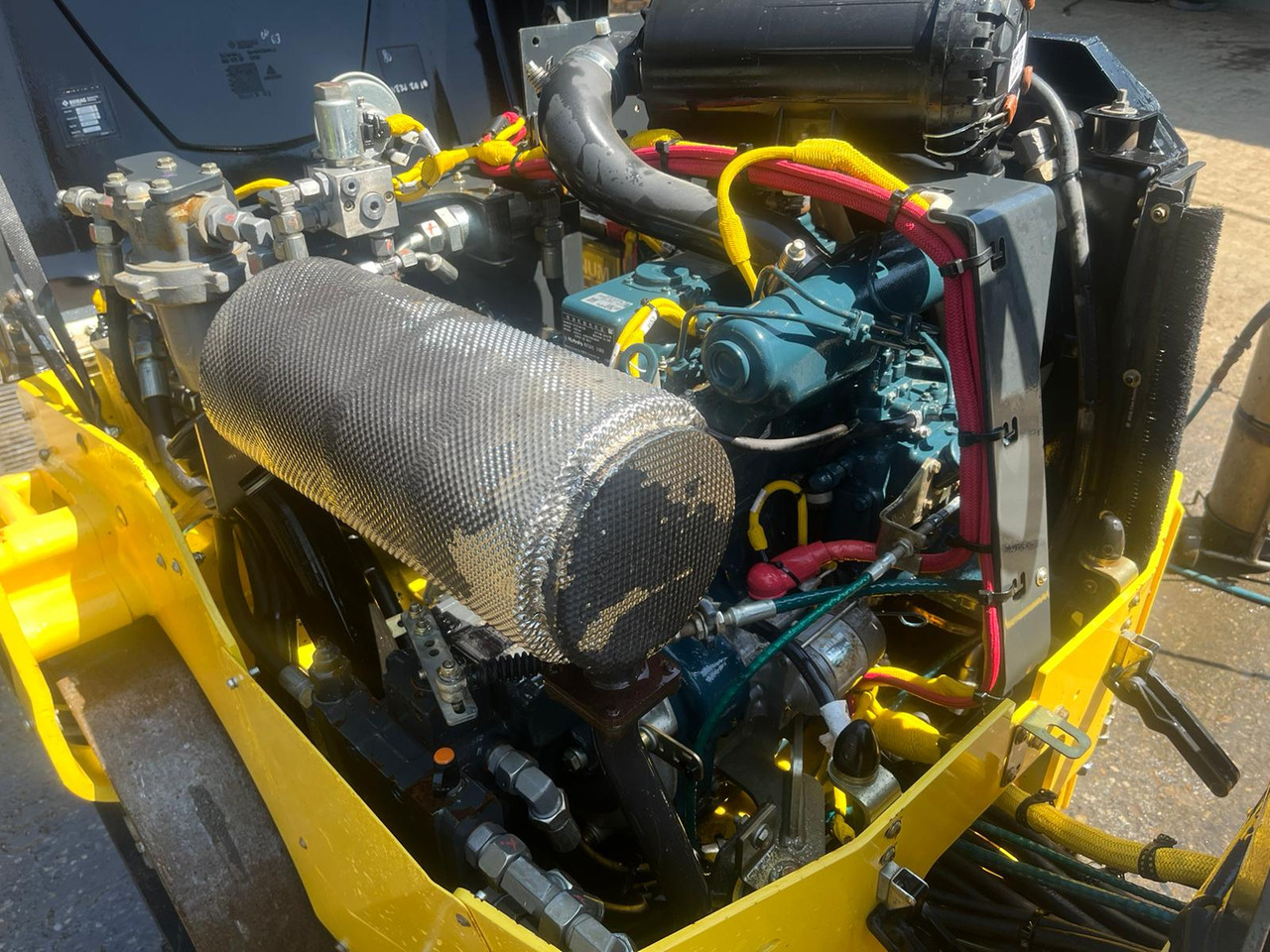 Mini valjar BOMAG BW 120 AD-5: slika 10 Mini valjar BOMAG BW 120 AD-5: slika 10