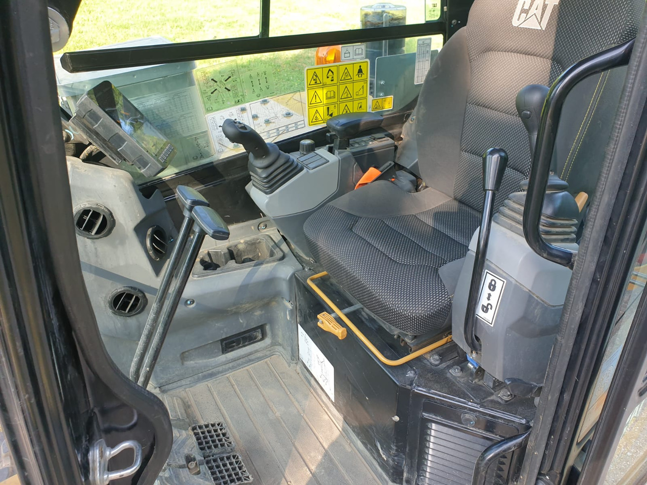 Mini bager CATERPILLAR 304-07: slika 16 Mini bager CATERPILLAR 304-07: slika 16