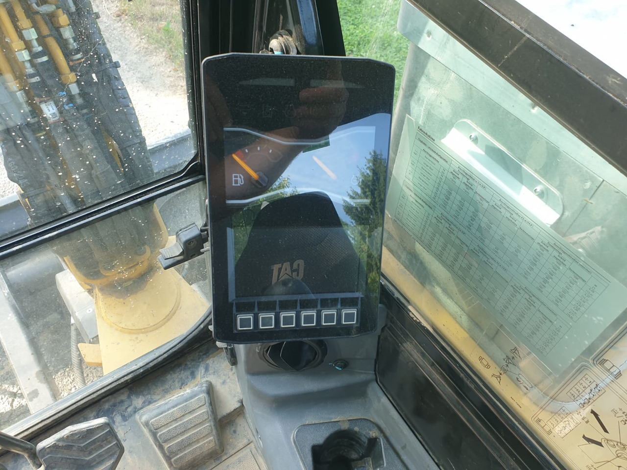 Mini bager CATERPILLAR 304-07: slika 19 Mini bager CATERPILLAR 304-07: slika 19