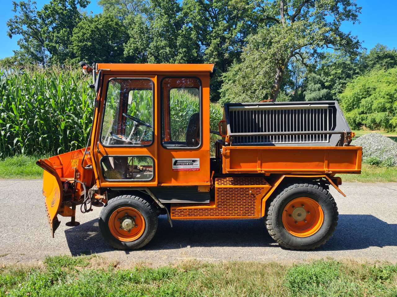 Boschung Pony DP 40 AK - Komunalno/ Posebno vozilo: slika 1 Boschung Pony DP 40 AK - Komunalno/ Posebno vozilo: slika 1
