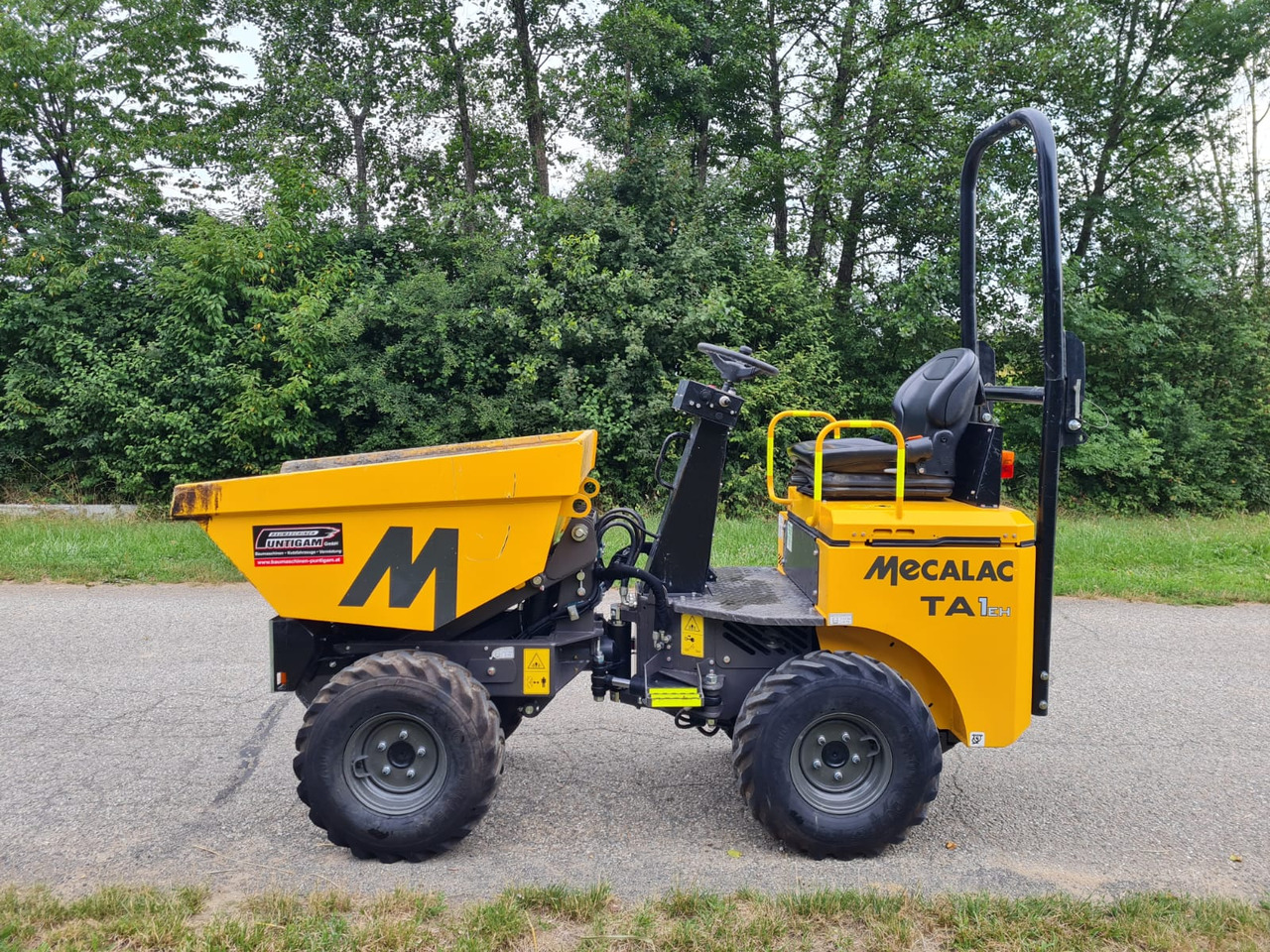 MECALAC TA 1 eh - Mini demper: slika 1 MECALAC TA 1 eh - Mini demper: slika 1
