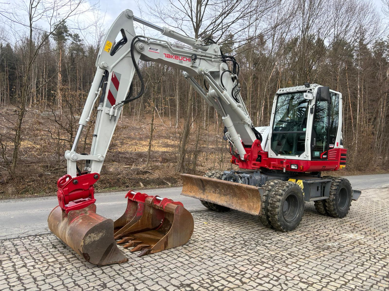 TAKEUCHI TB 295 W - Bager na kolesih: slika 3 TAKEUCHI TB 295 W - Bager na kolesih: slika 3