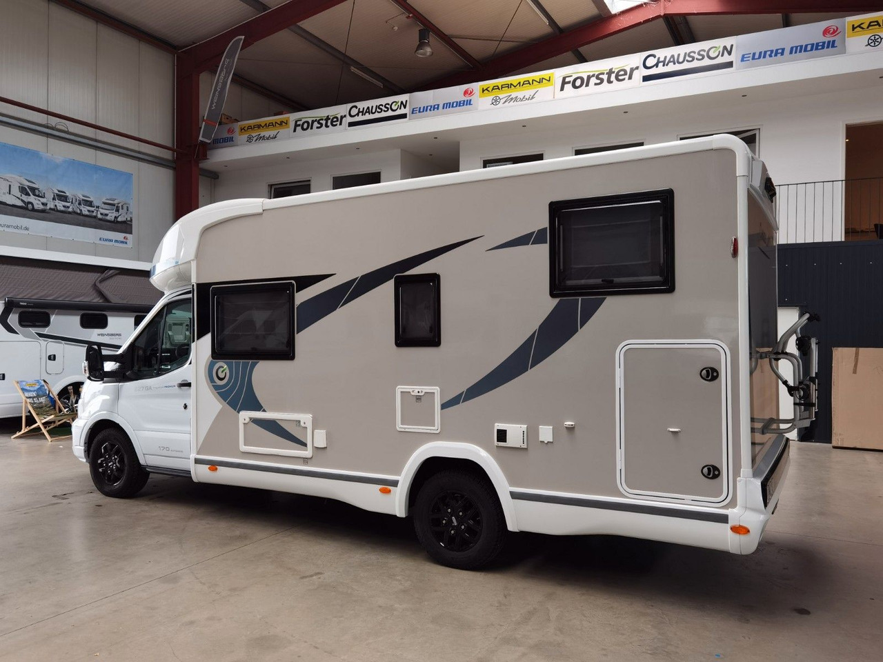 Chausson 627 GA TITANIUM -PREMIUM /EINZELBETTEN & HUBBETT - Polintegriran avtodom: slika 5 Chausson 627 GA TITANIUM -PREMIUM /EINZELBETTEN & HUBBETT - Polintegriran avtodom: slika 5